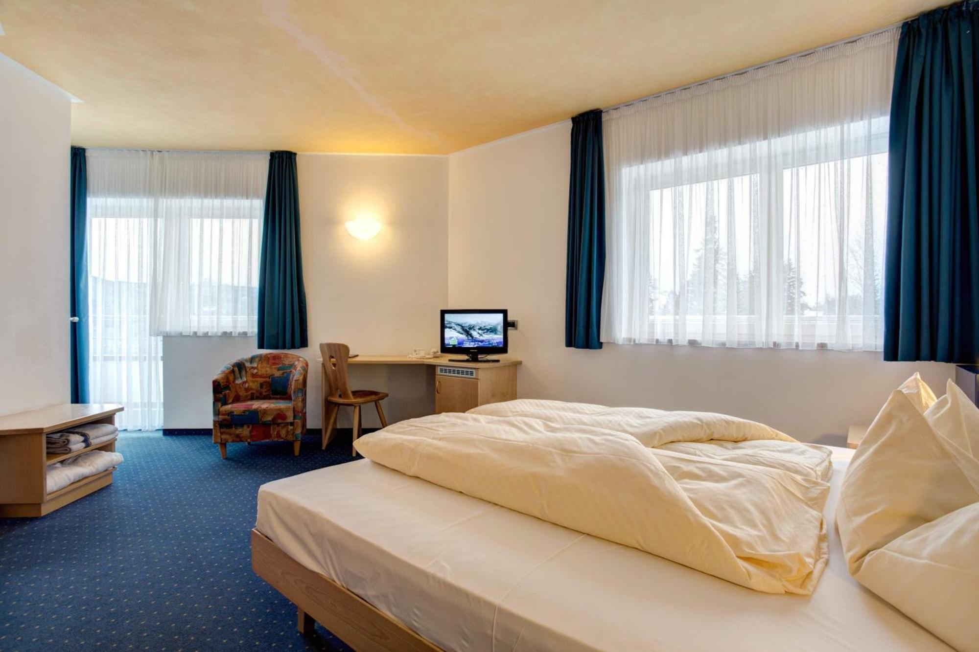 Good Life Hotel Zirm Obereggen Quarto foto