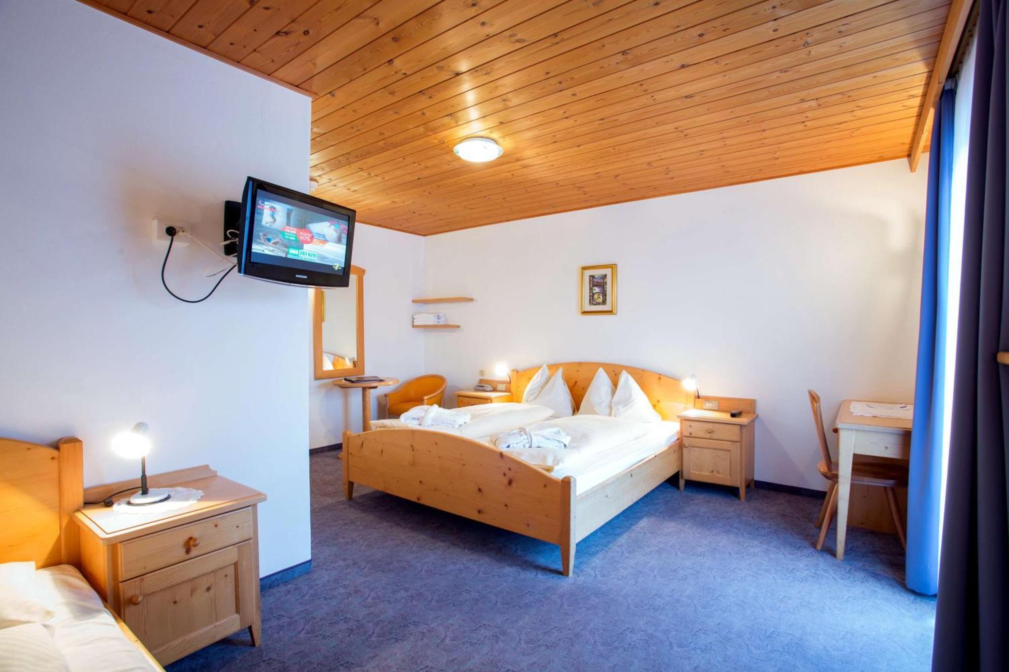 Good Life Hotel Zirm Obereggen Quarto foto
